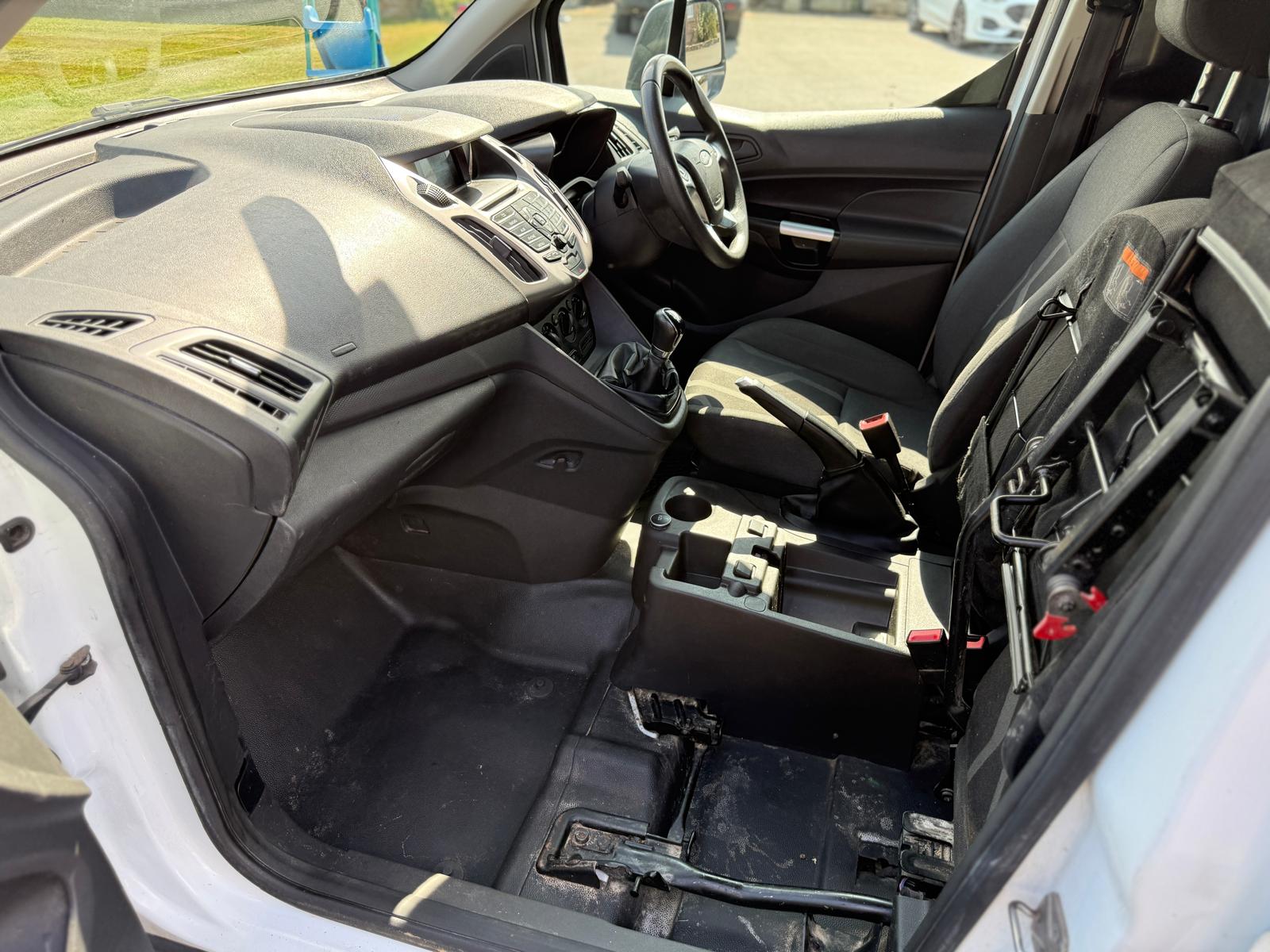 
								Ford Transit Connect 200 L1 Trend Van full									