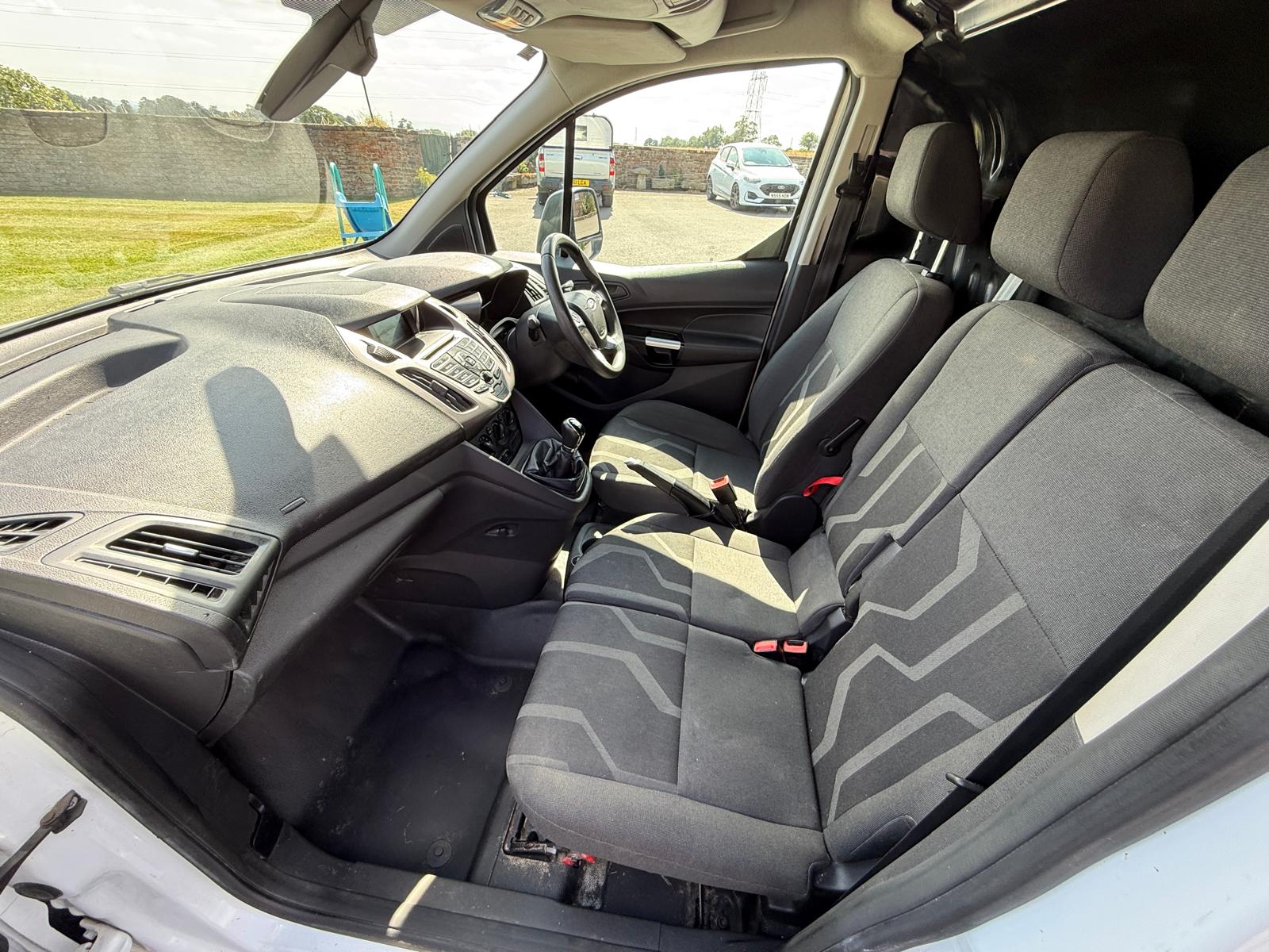 
								Ford Transit Connect 200 L1 Trend Van full									