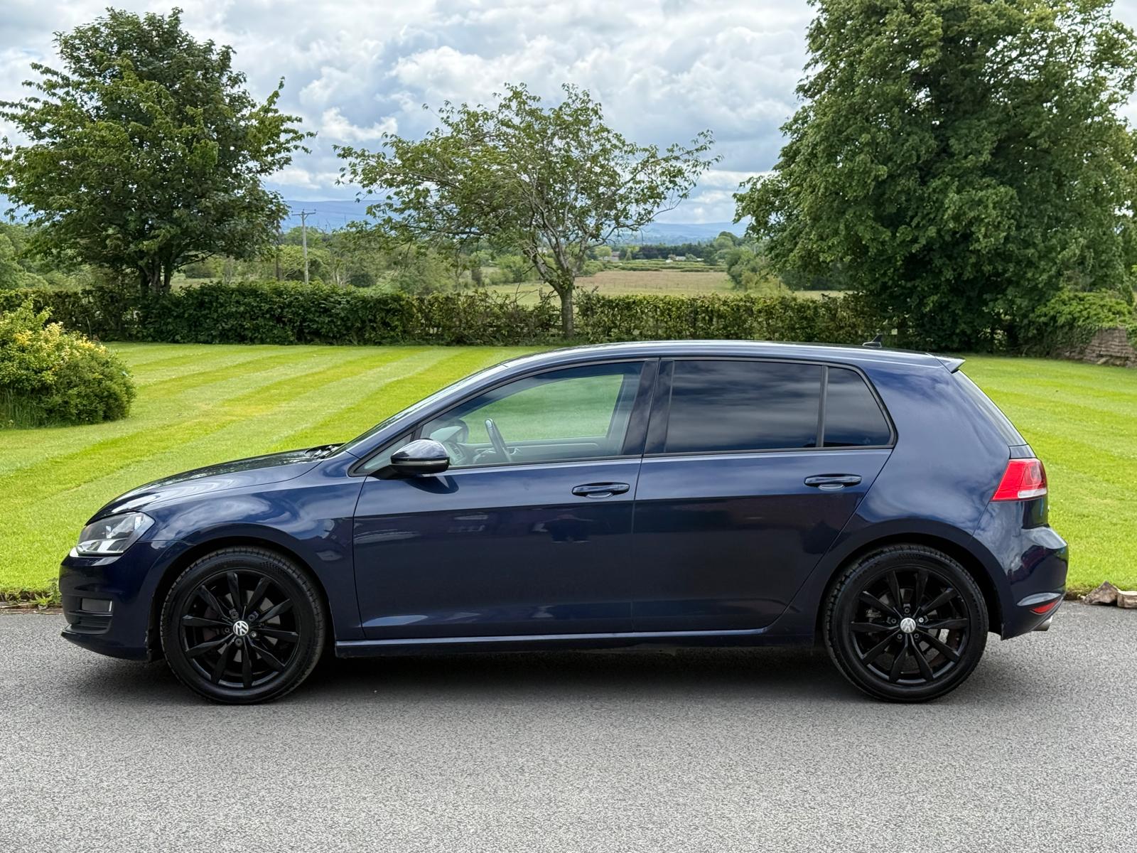 
								2015 Volkswagen Golf 2.0TDi Match 5dr DSG (auto) full									