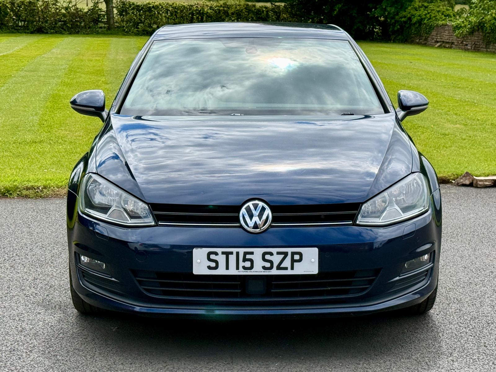 
								2015 Volkswagen Golf 2.0TDi Match 5dr DSG (auto) full									