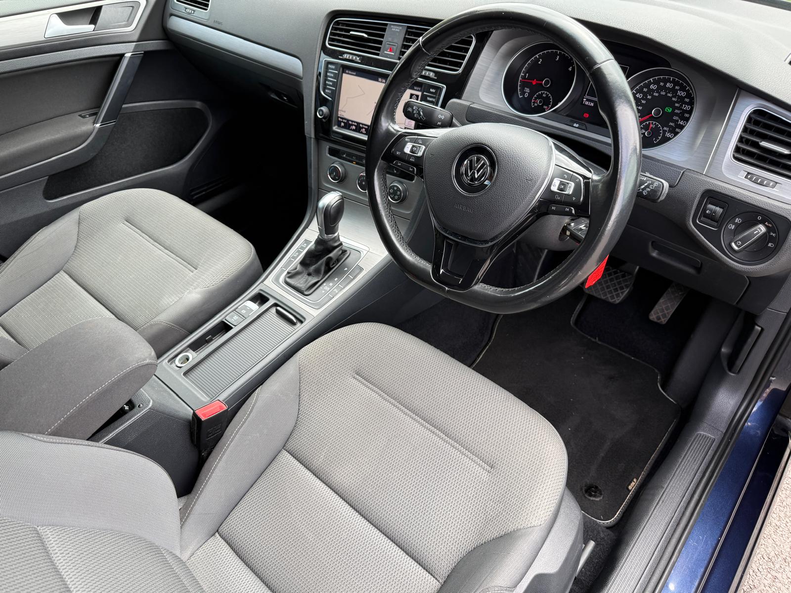 
								2015 Volkswagen Golf 2.0TDi Match 5dr DSG (auto) full									