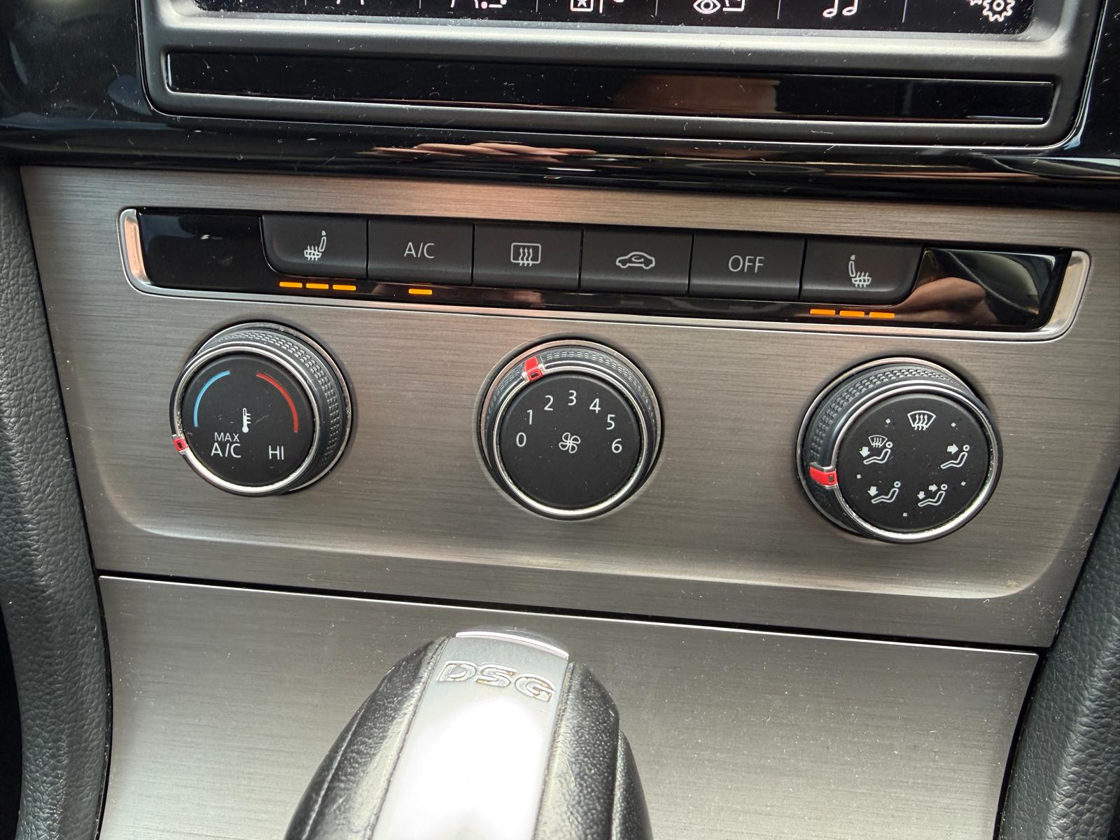 
								2015 Volkswagen Golf 2.0TDi Match 5dr DSG (auto) full									
