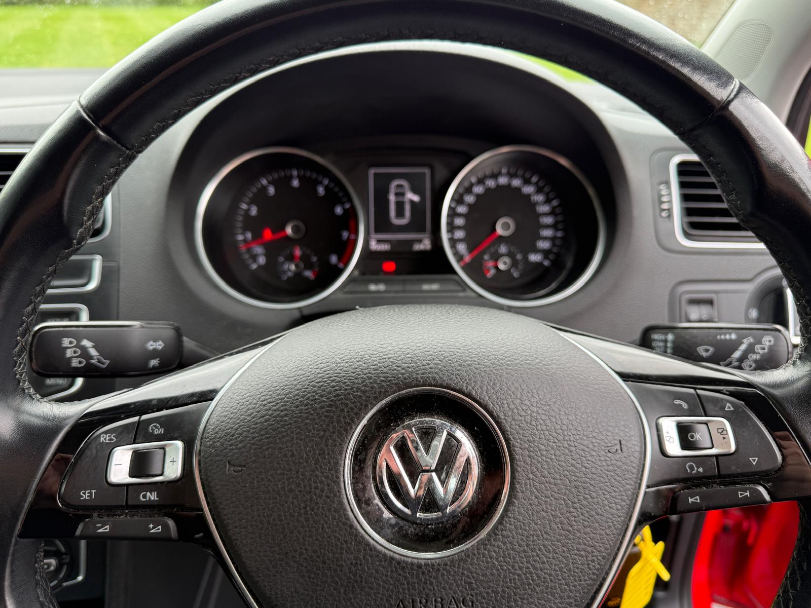 
								2014 Volkswagen Polo 1.2TSi SE 5dr Hatchback full									