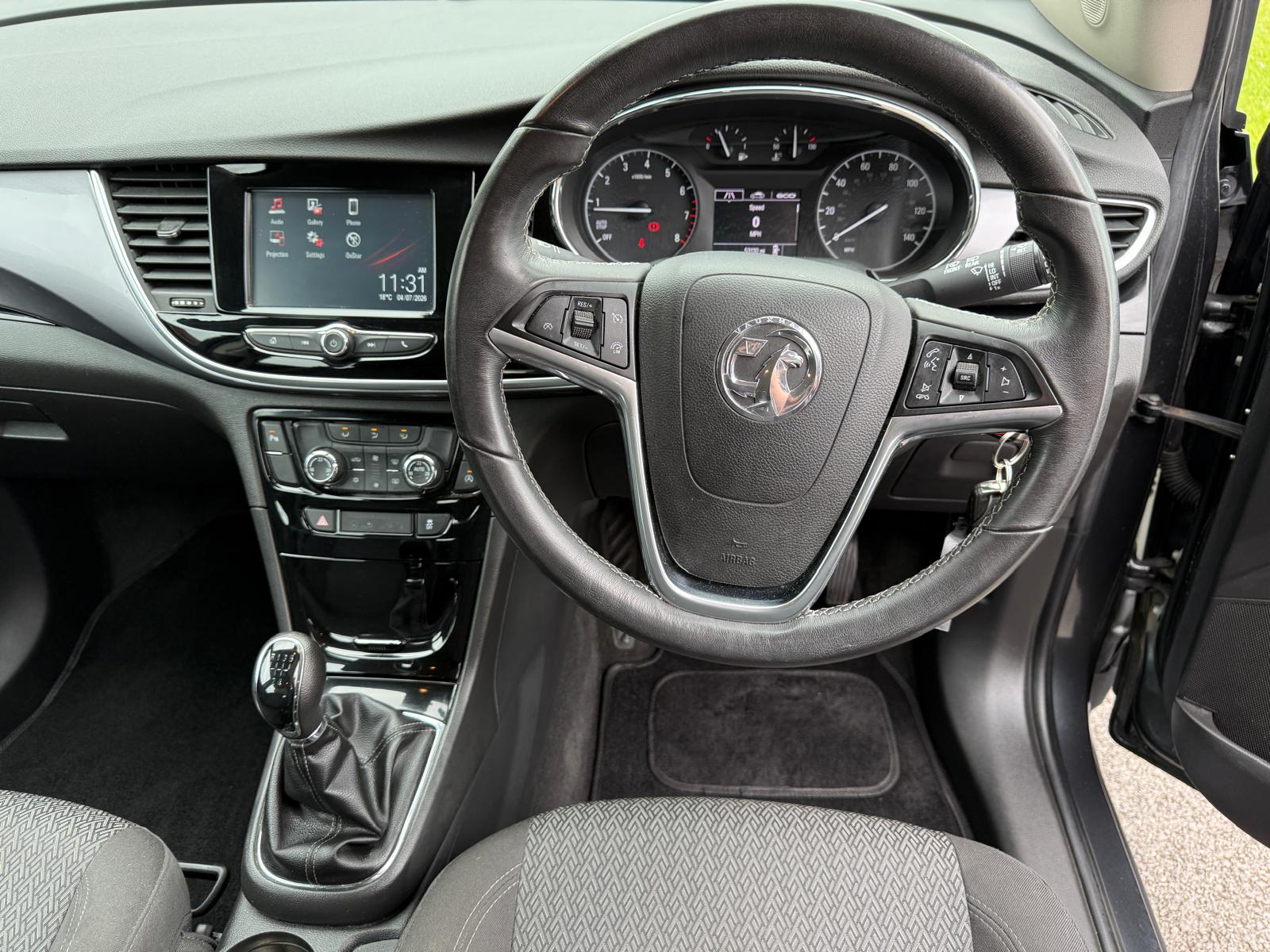 
								2017 Vauxhall Mokka X Active Hatchback full									