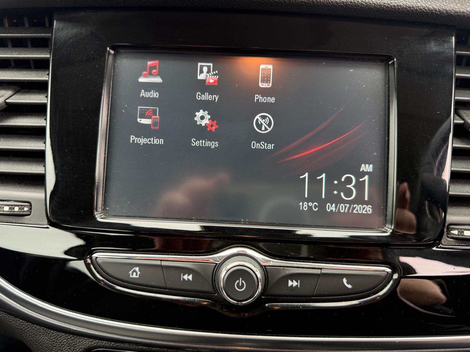 
								2017 Vauxhall Mokka X Active Hatchback full									