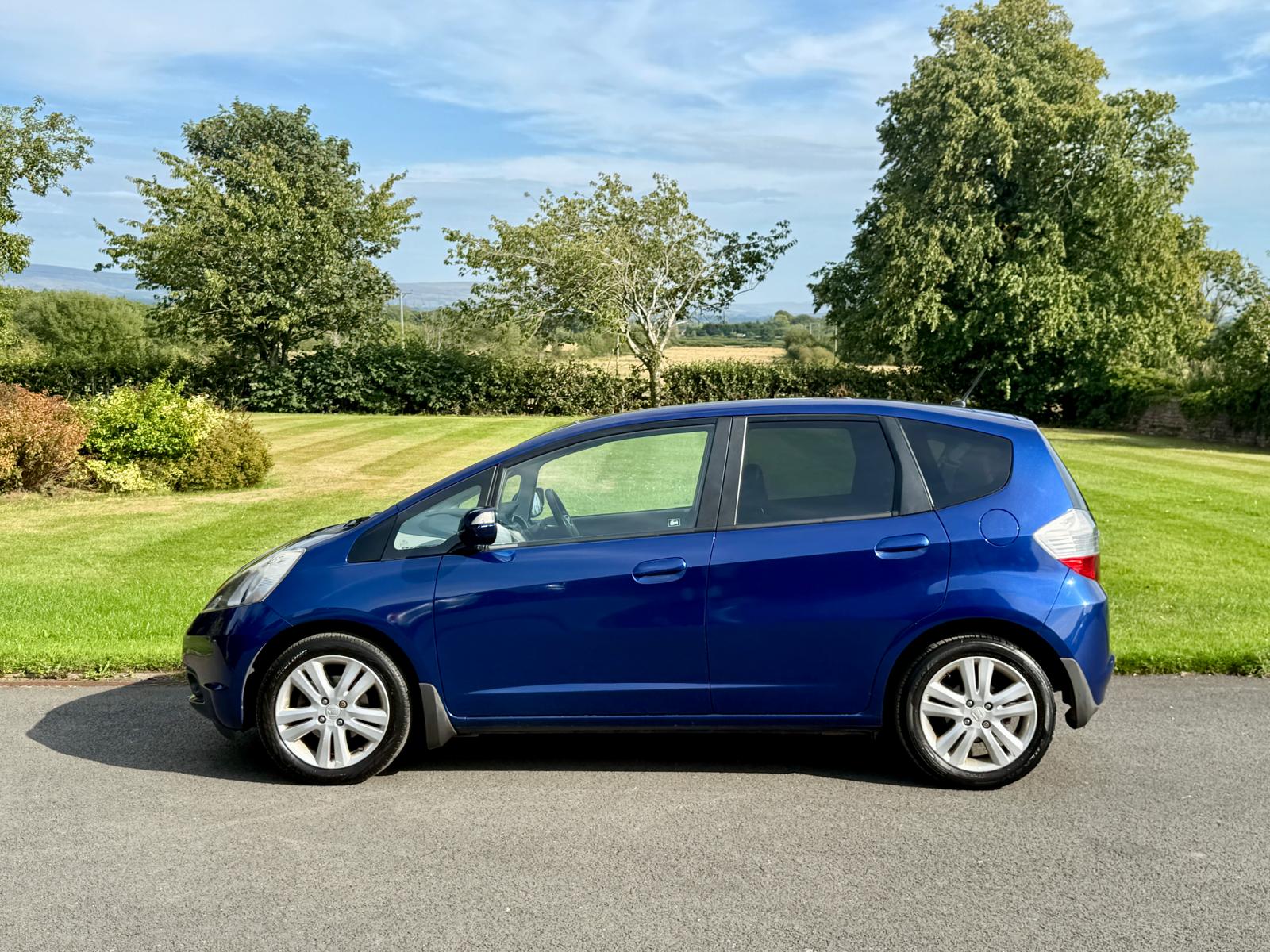 
								Honda Jazz EX 1.4 full									