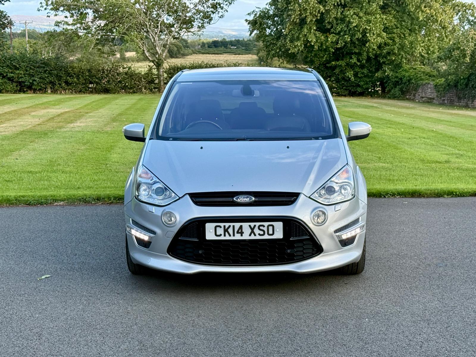 
								2014 Ford S-Max 2.0 TDCi Titanium X Sport Automatic 7 Seater 163 BHP MPV full									