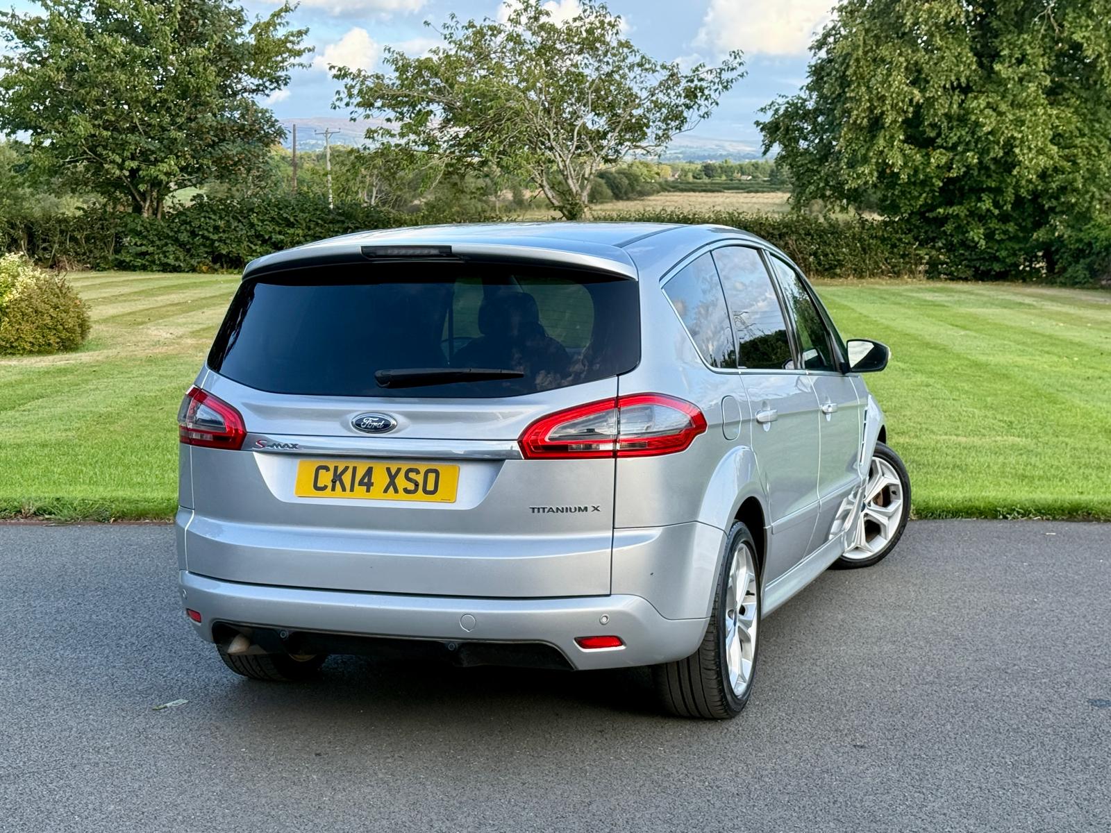 
								2014 Ford S-Max 2.0 TDCi Titanium X Sport Automatic 7 Seater 163 BHP MPV full									