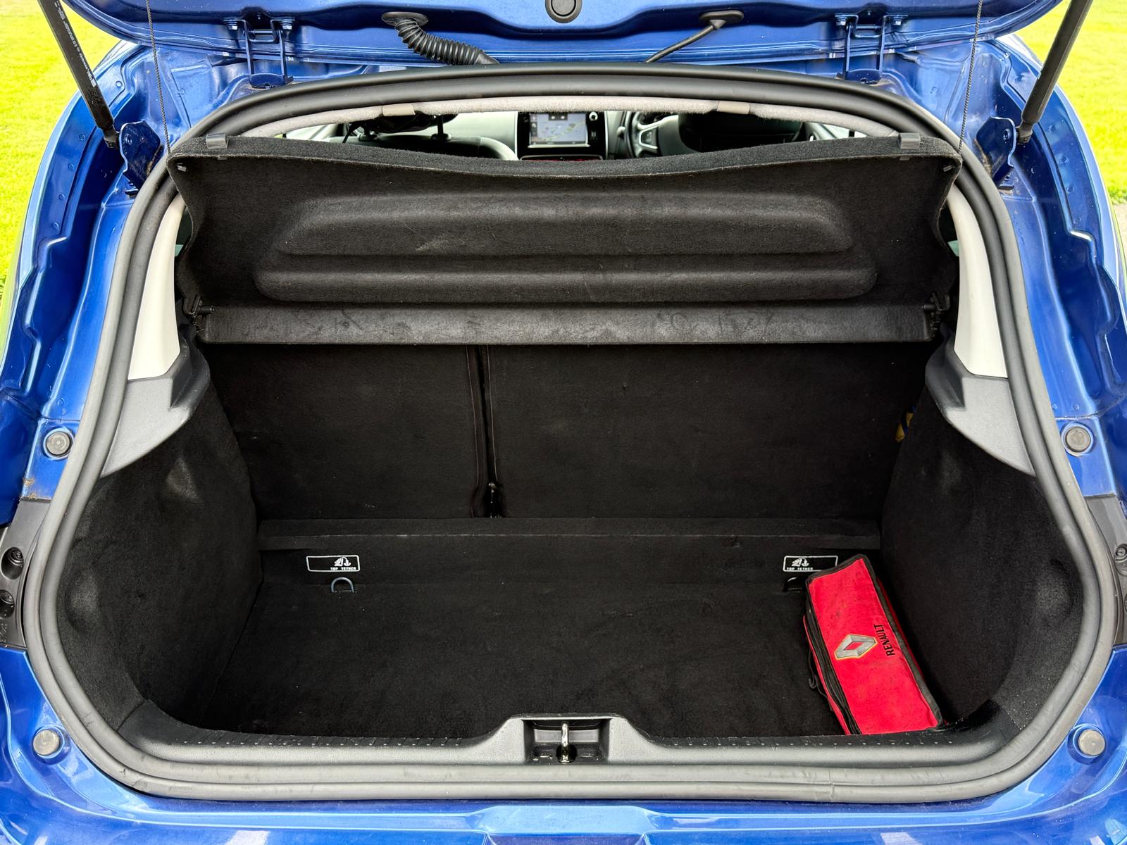 
								Renault Clio 1.0 GT-Line Tce full									