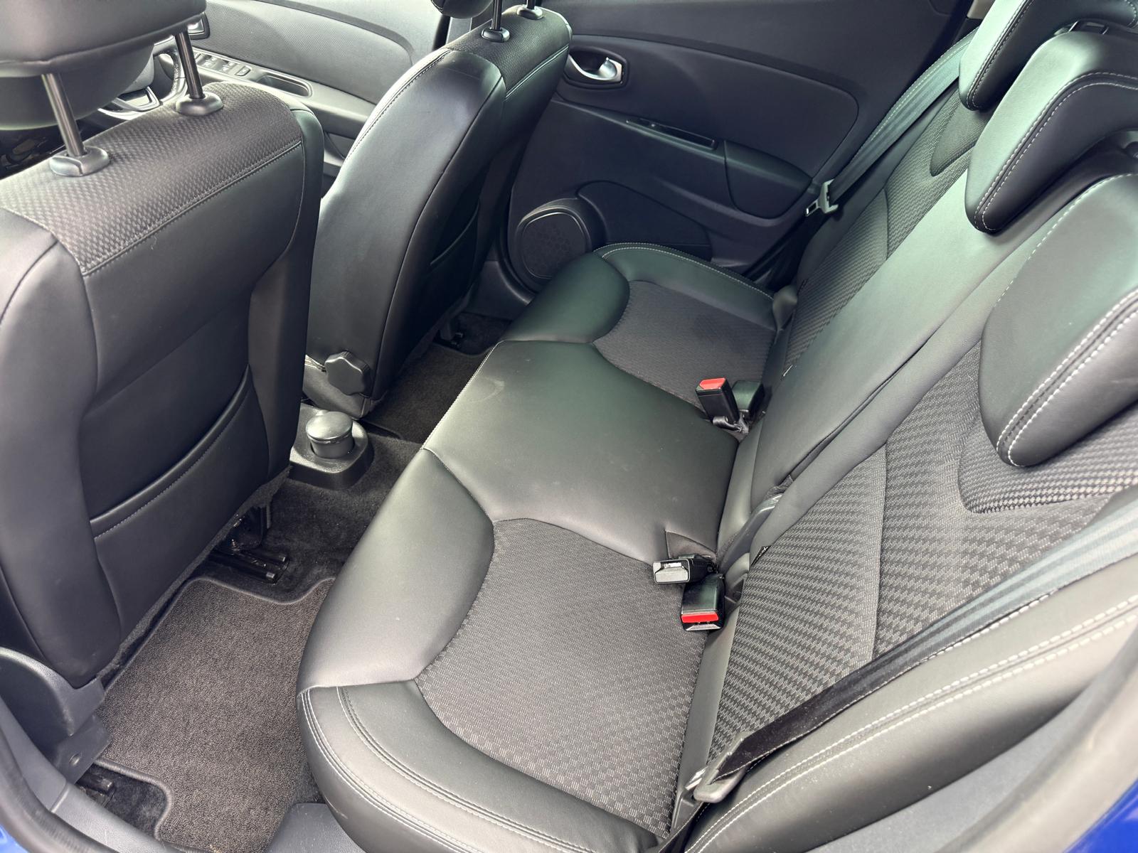 
								Renault Clio 1.0 GT-Line Tce full									