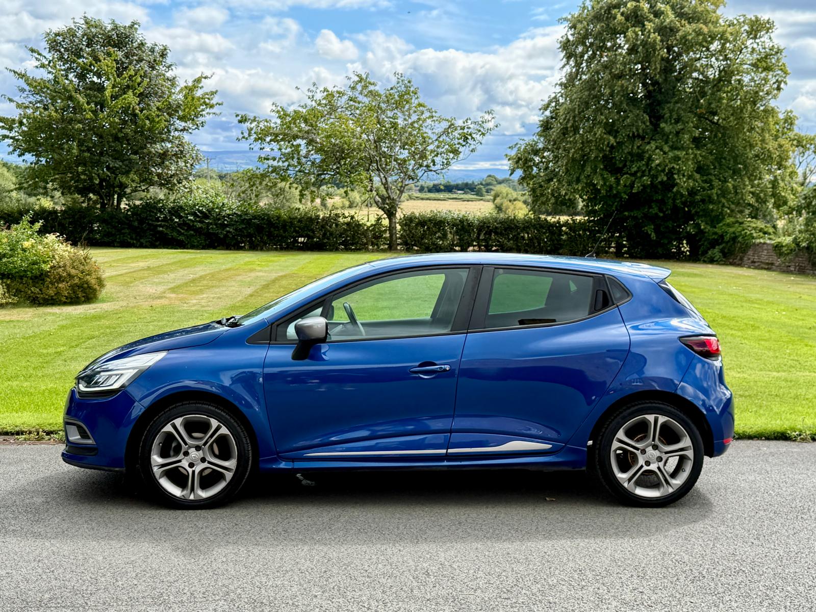 
								Renault Clio 1.0 GT-Line Tce full									