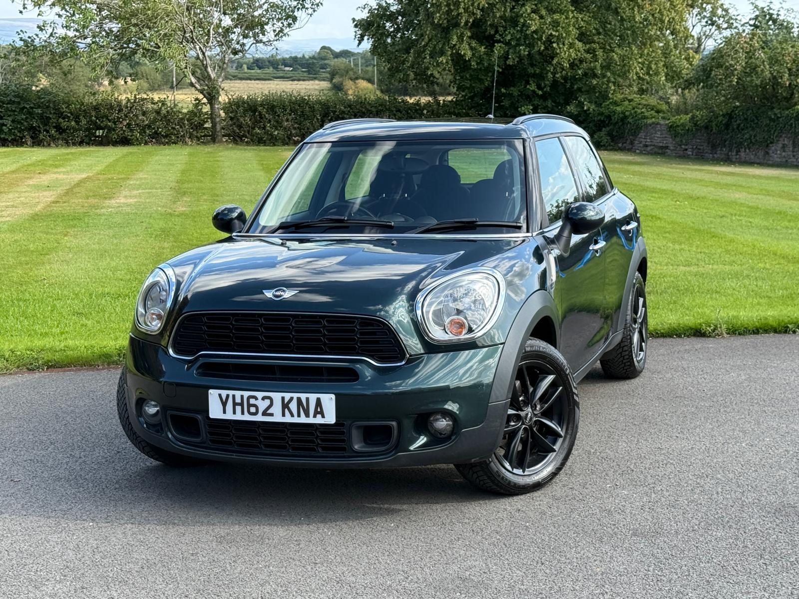 
								Mini Countryman Cooper SD full									