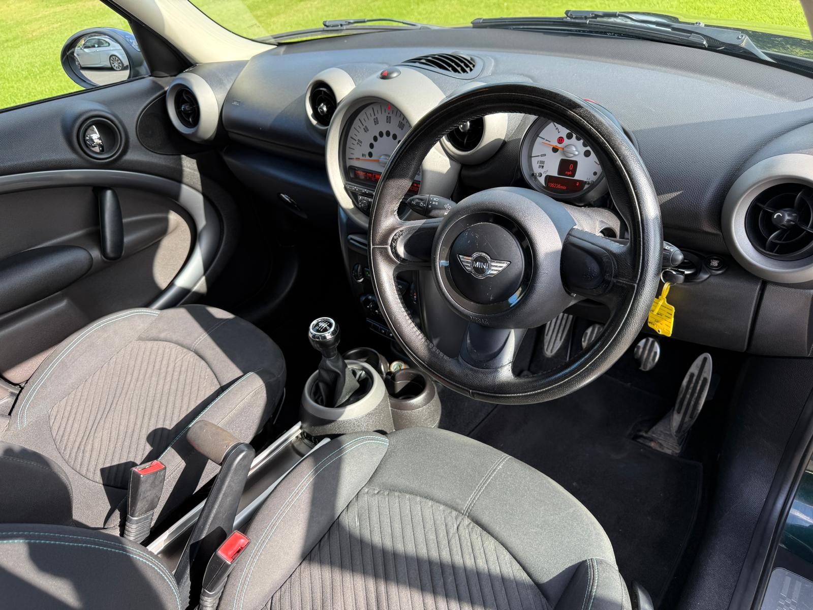 
								Mini Countryman Cooper SD full									
