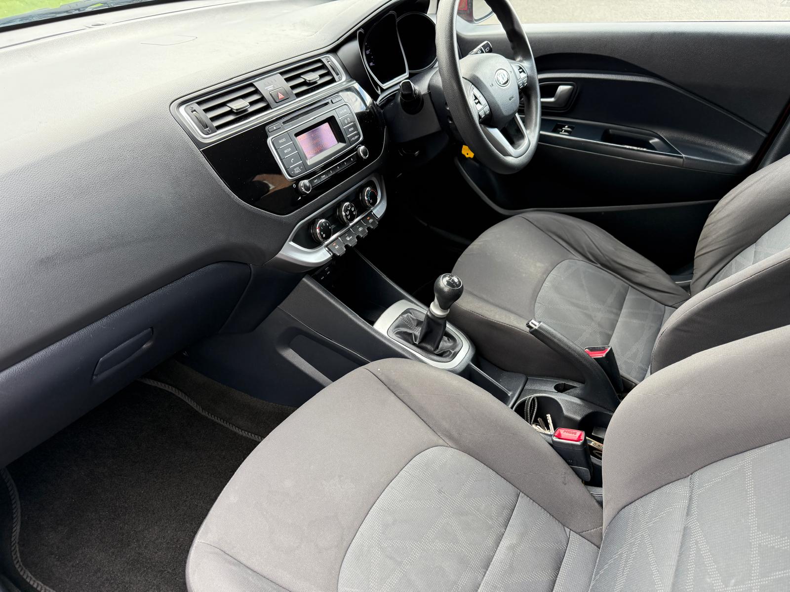 
								Kia Rio 1 Air 1.25 5dr full									