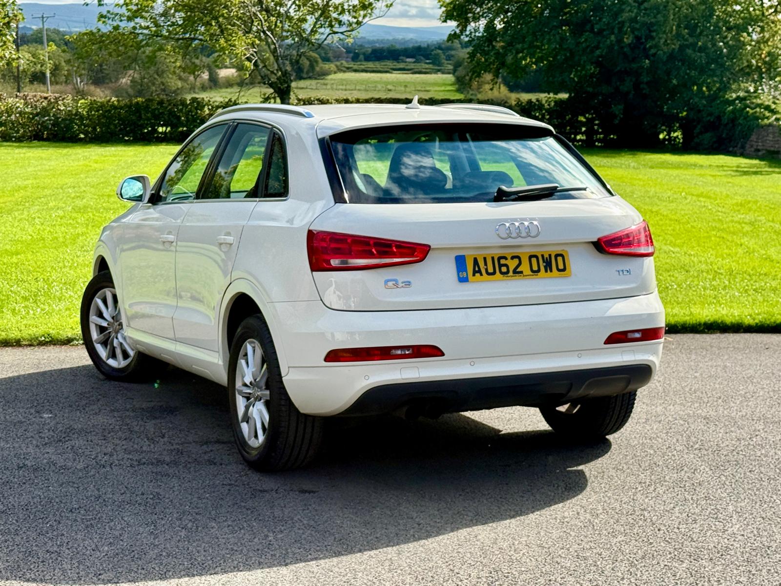 
								AUDI Q3 2.0 TDI SE 6 SPEED MANUAL full									