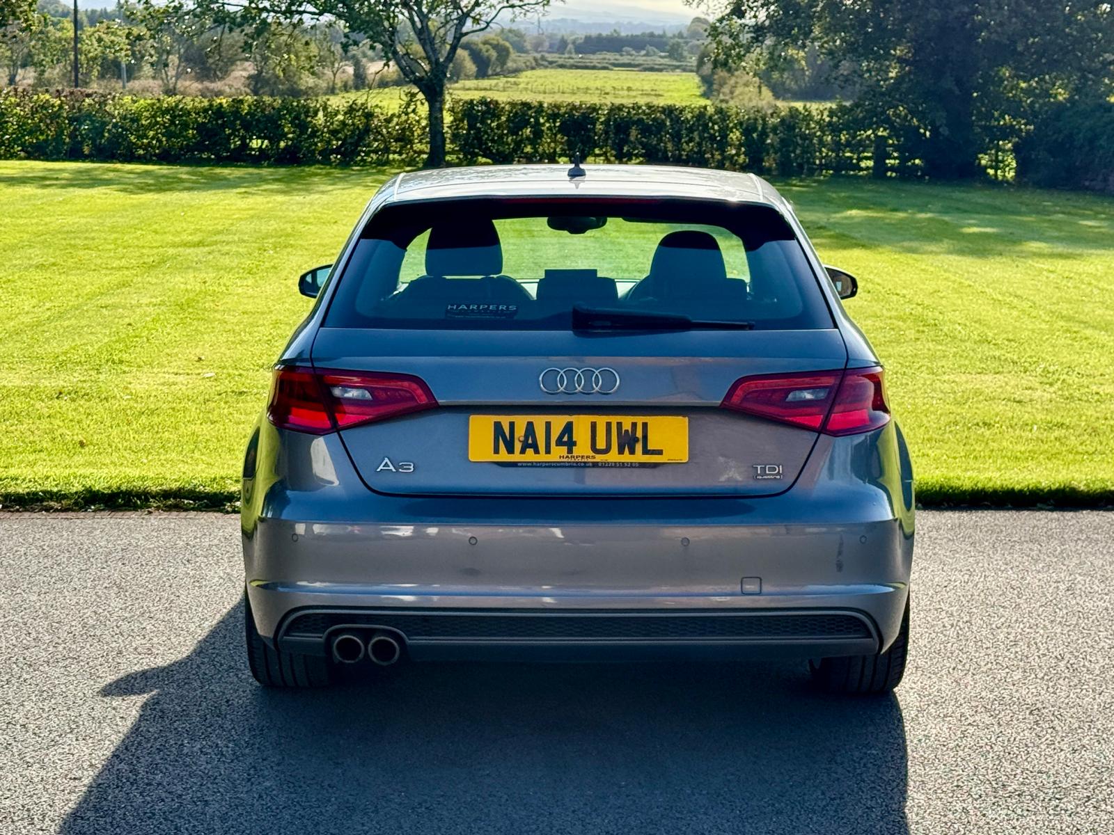 
								Audi A3 2.0 TDi S-Line Quattro S-Tronic full									