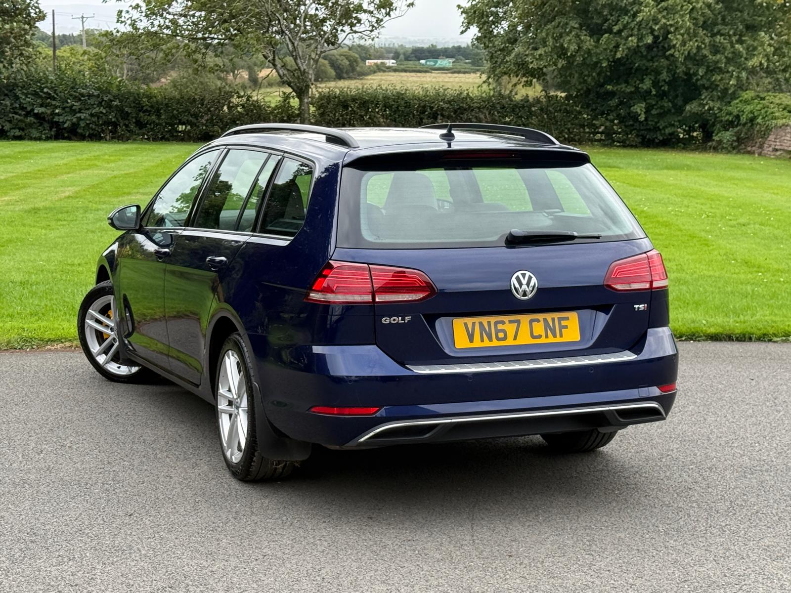 
								Volkswagen Golf 1.4 TSI SE Navigation Automatic Estate full									