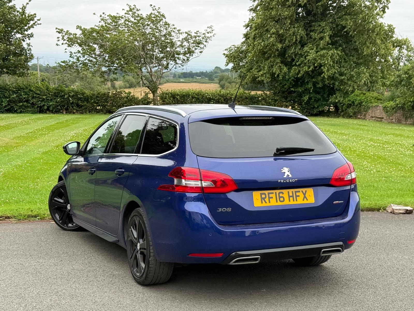 
								2016 Peugeot 308 SW GT-LINE 1.6 HDI Estate full									