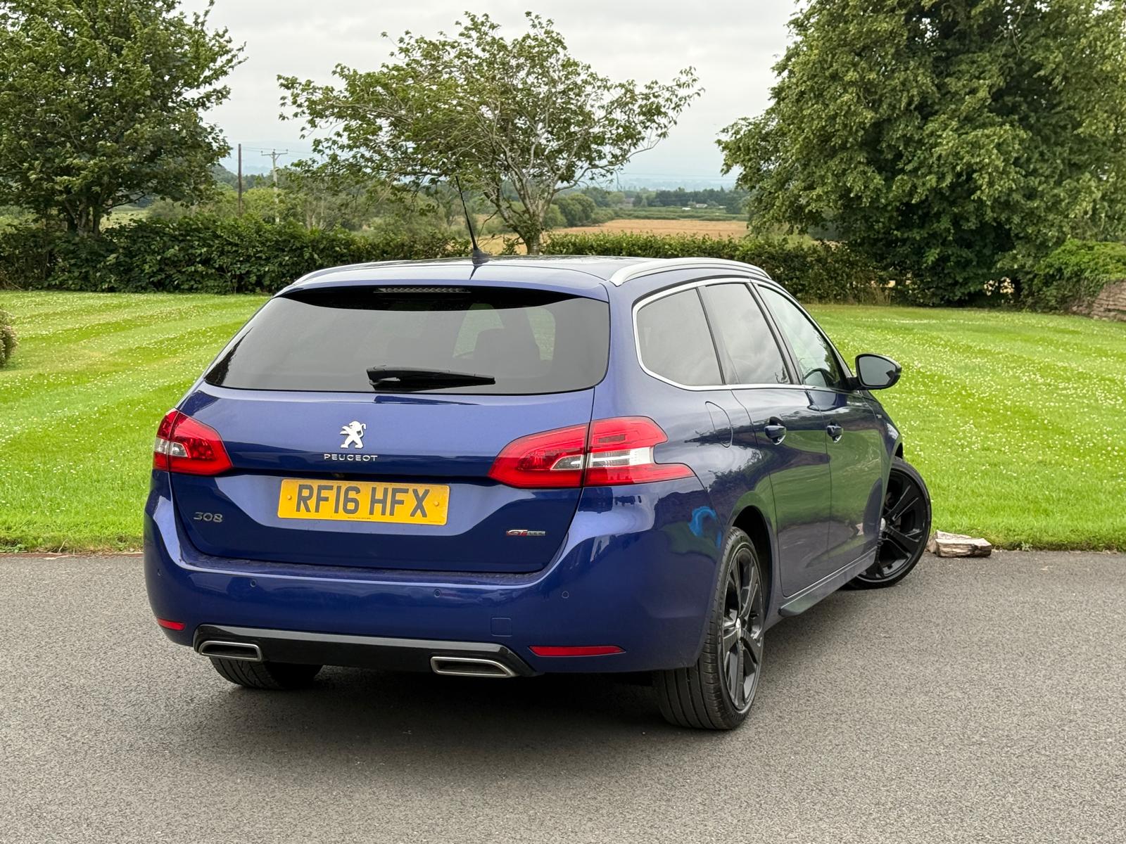 
								2016 Peugeot 308 SW GT-LINE 1.6 HDI Estate full									