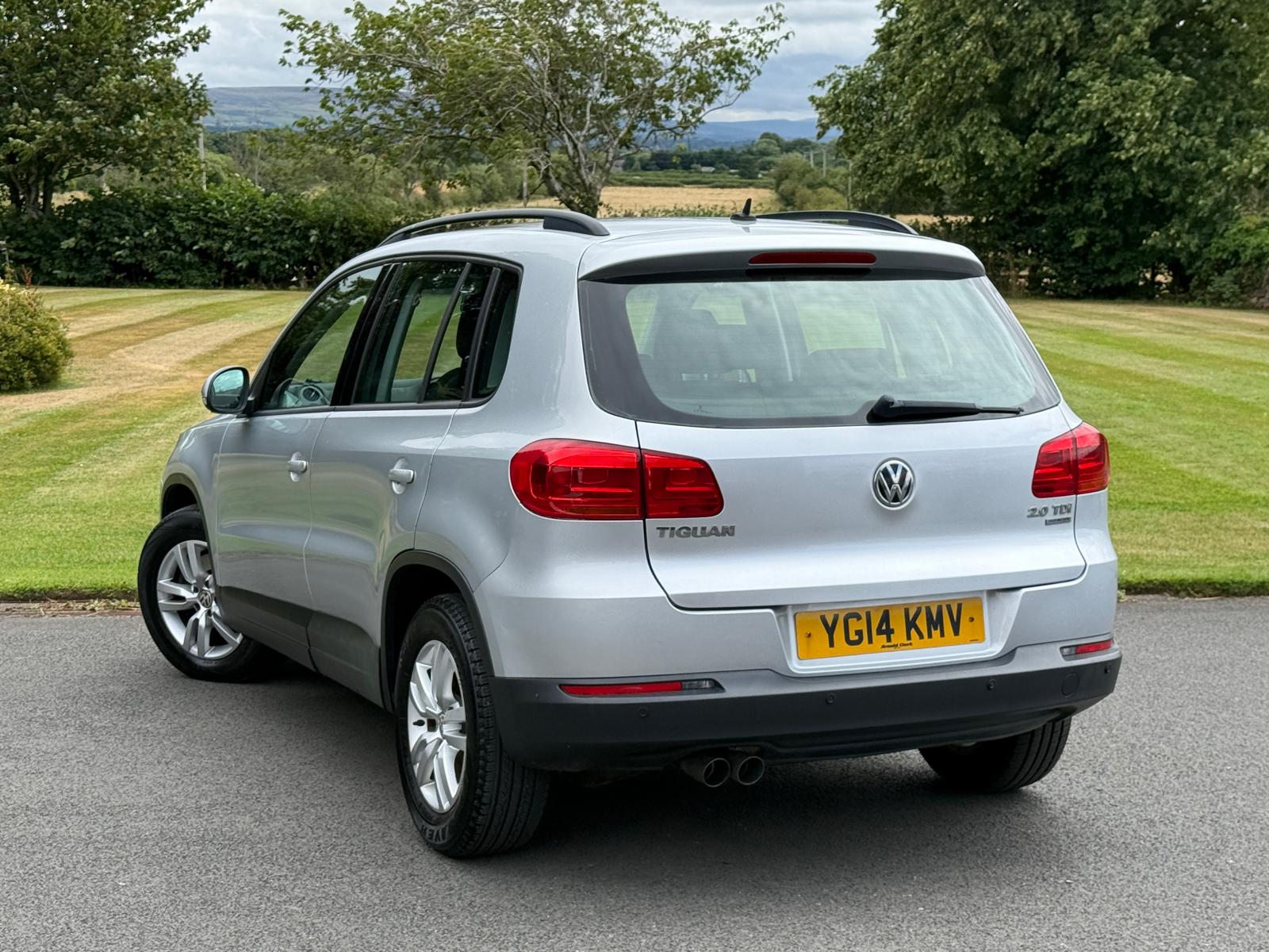 
								2014 Volkswagen Tiguan S 2.0 TDi Bluemotion SUV full									