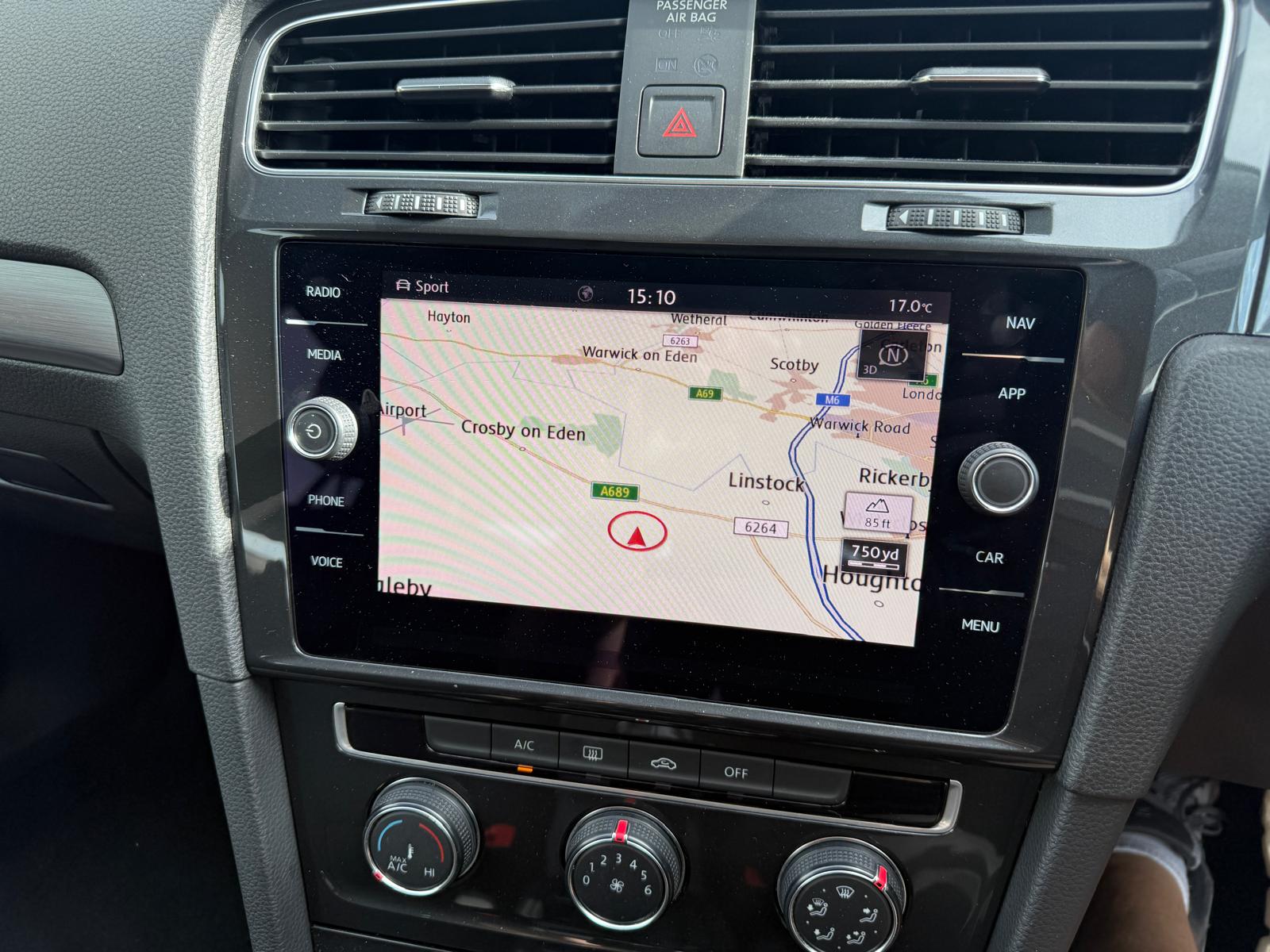 
								2018/68 Volkswagen Golf 1.6 TDi SE Navigation full									