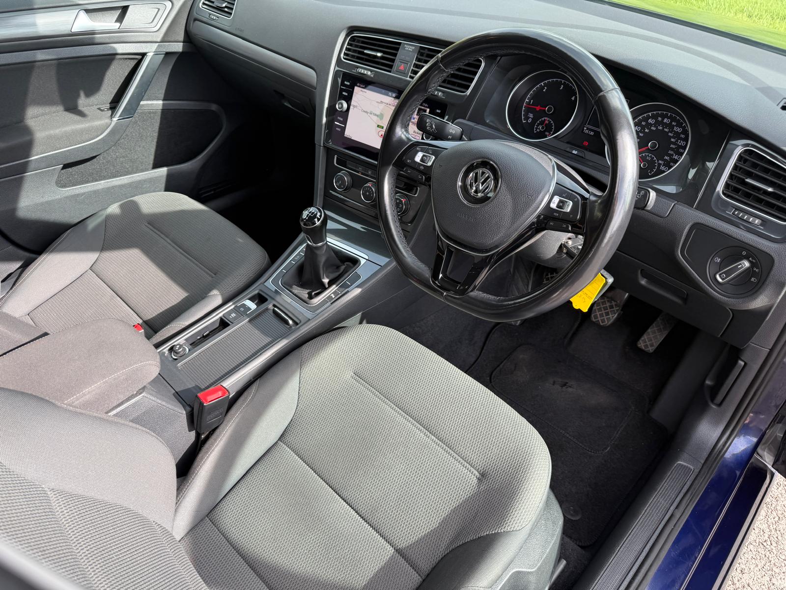 
								2018/68 Volkswagen Golf 1.6 TDi SE Navigation full									