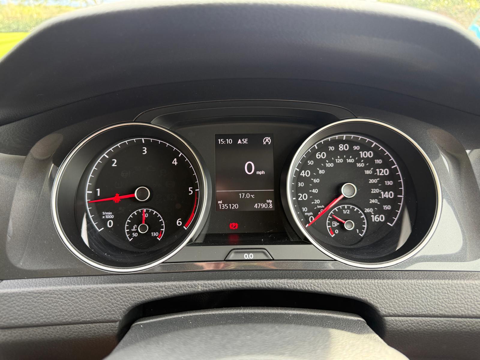 
								2018/68 Volkswagen Golf 1.6 TDi SE Navigation full									