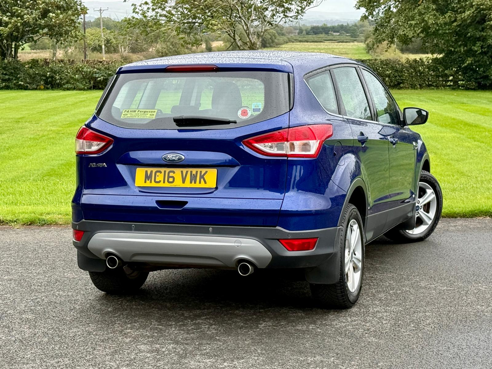
								2016 Ford Kuga Zetec TDCi 2wd full									