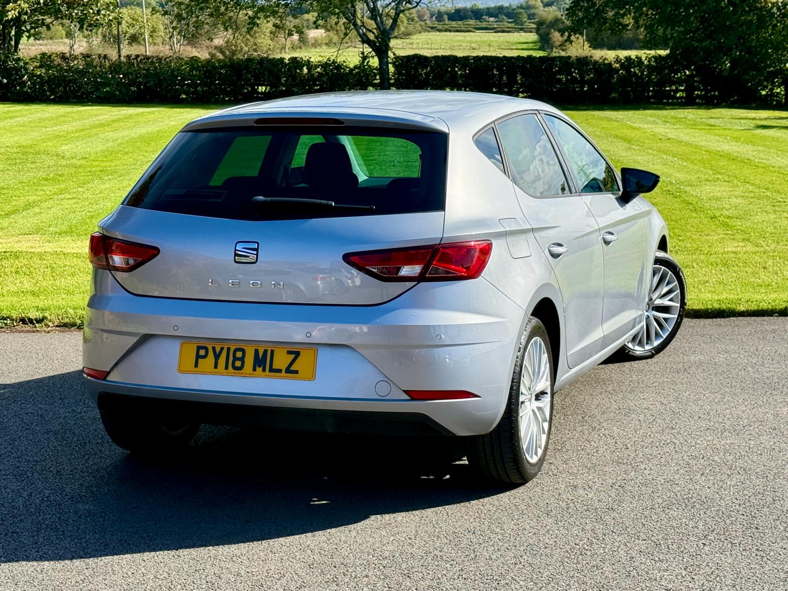 
								SEAT LEON 1.2 TSI DYNAMIC 5DR 6 SPEED MANUAL full									