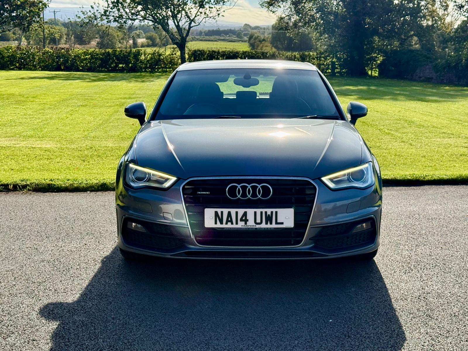 
								Audi A3 2.0 TDi S-Line Quattro S-Tronic full									
