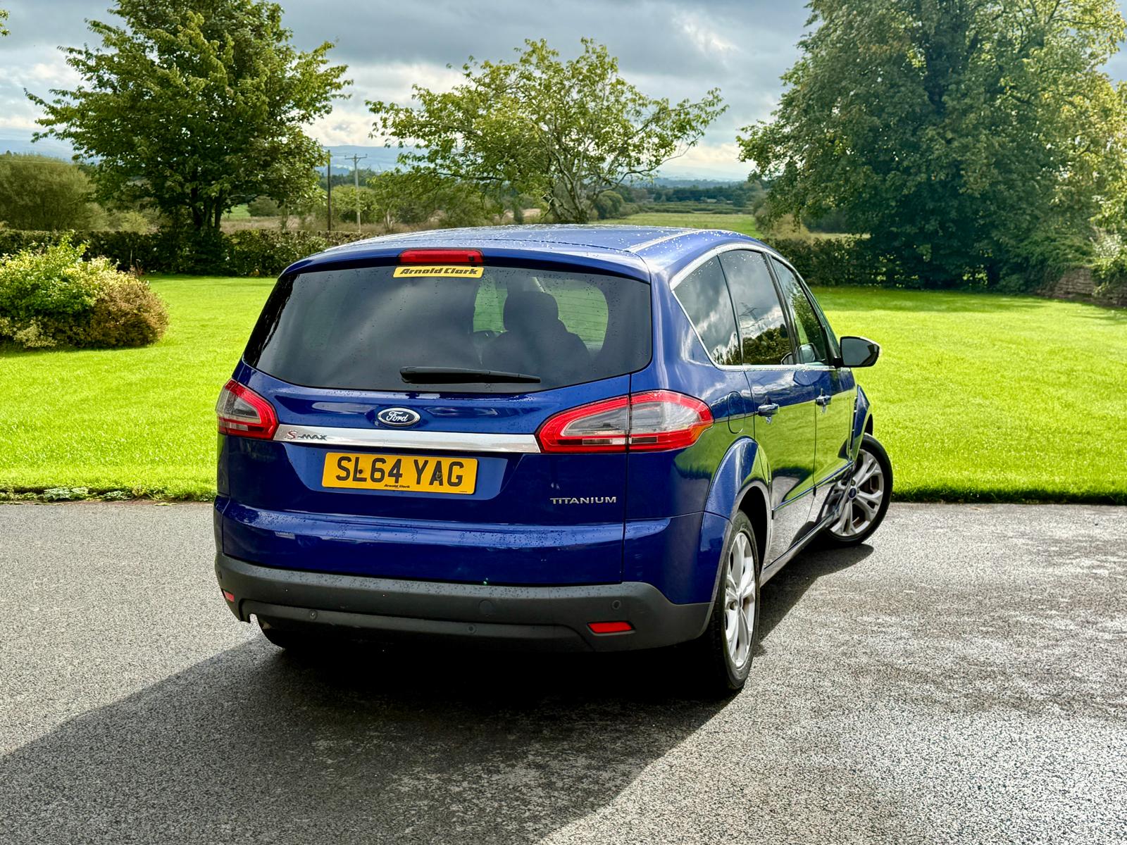 
								Ford S-Max Titanium 2.0 TDCi 6 Speed Manual full									