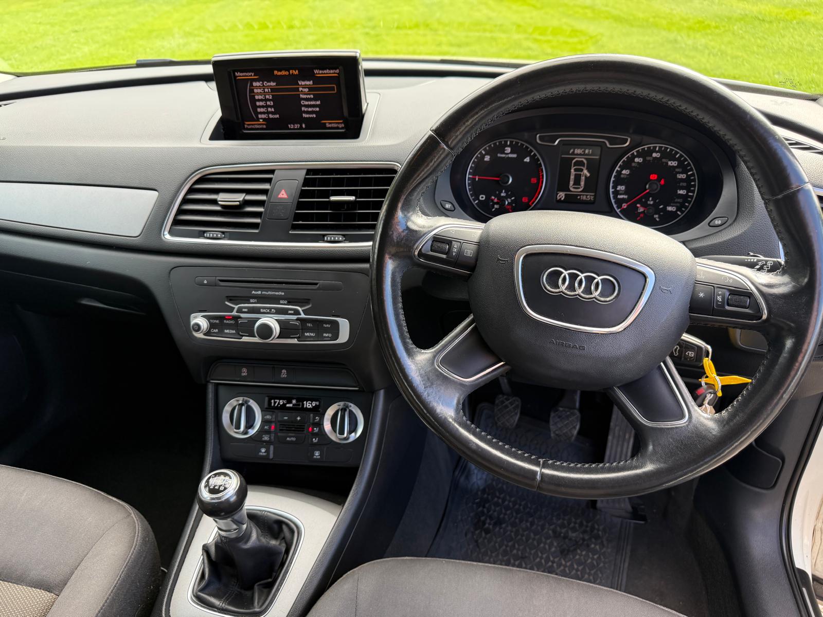 
								AUDI Q3 2.0 TDI SE 6 SPEED MANUAL full									