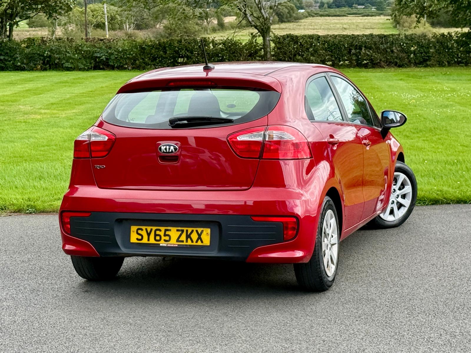 
								Kia Rio 1 Air 1.25 5dr full									