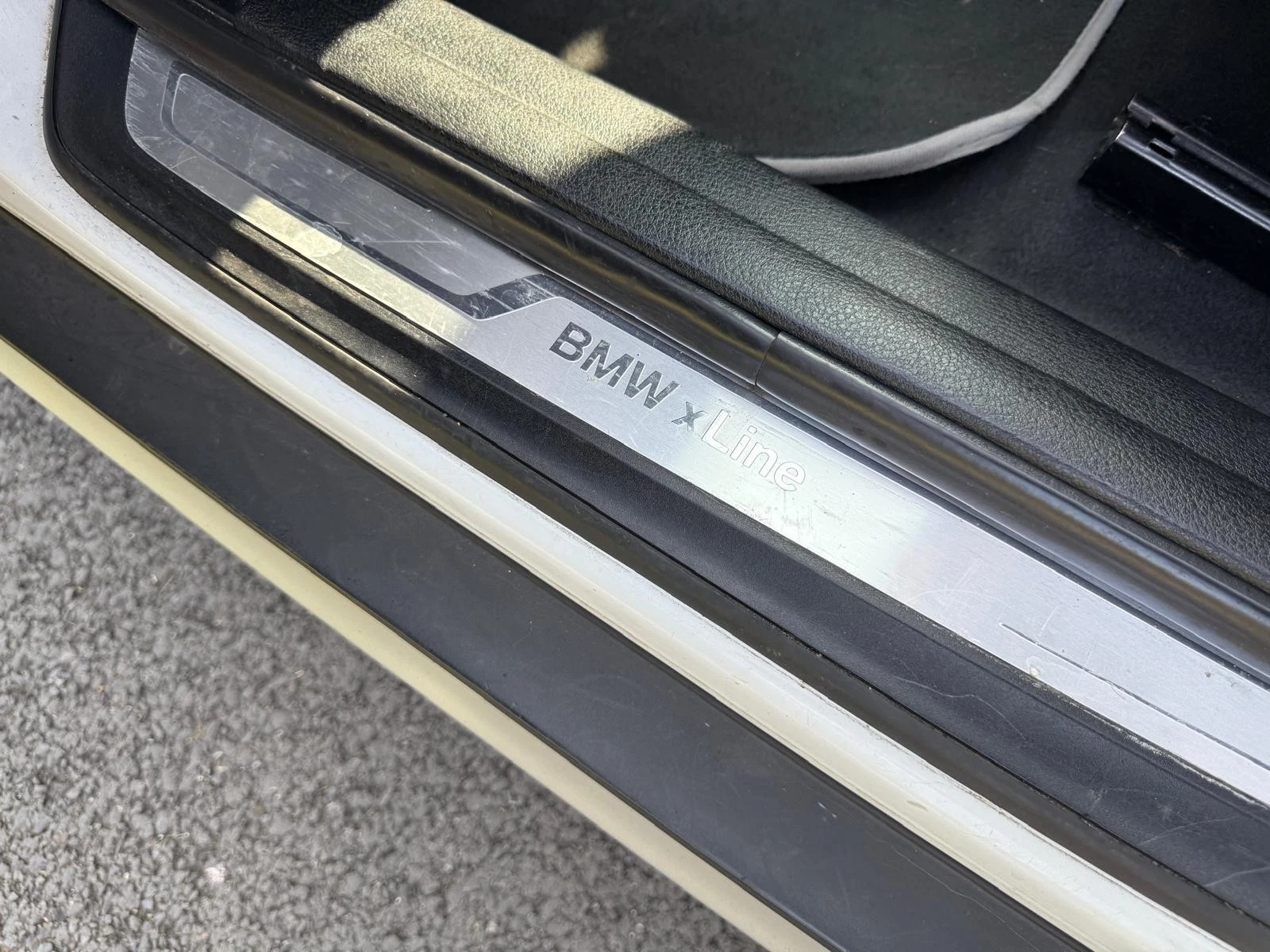 
								BMW X1 sDrive 16D xline full									