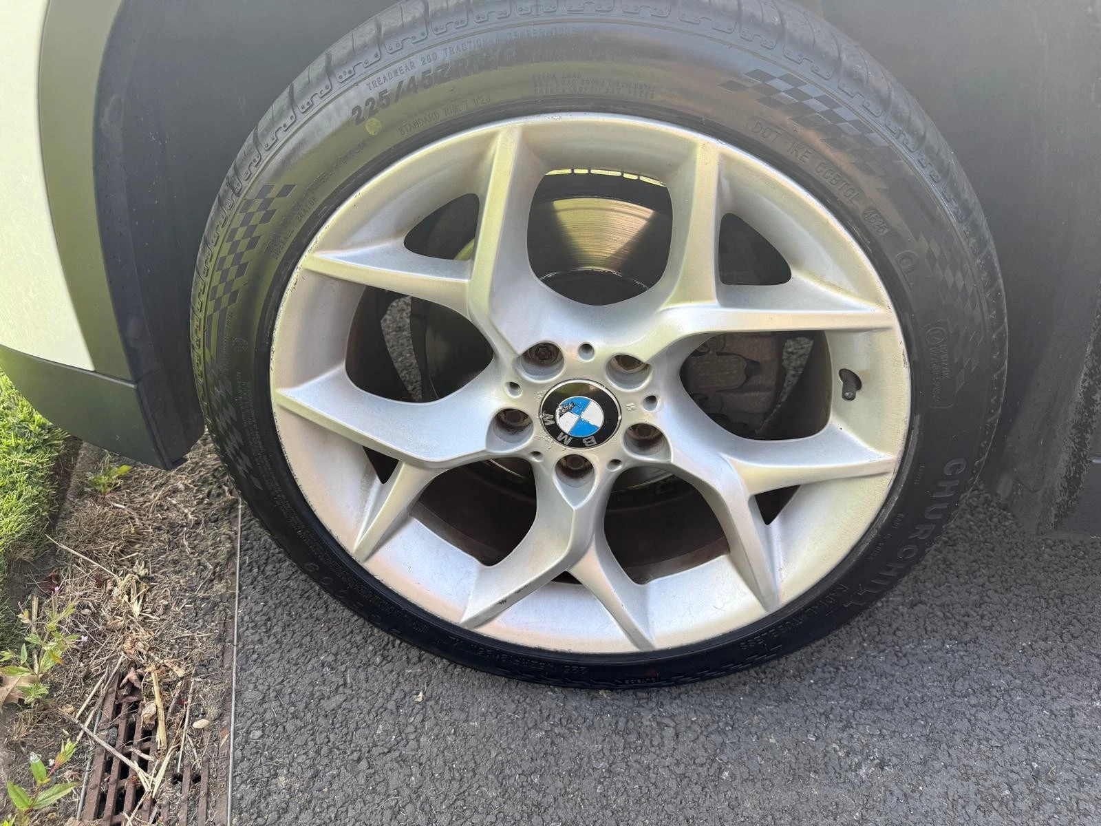 
								BMW X1 sDrive 16D xline full									
