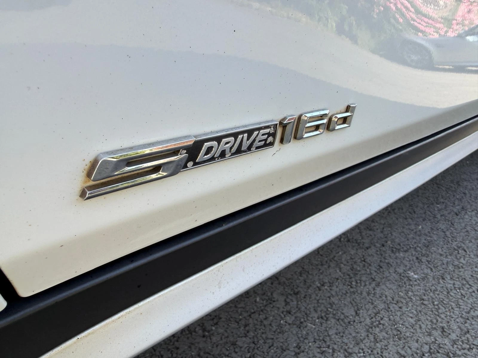
								BMW X1 sDrive 16D xline full									