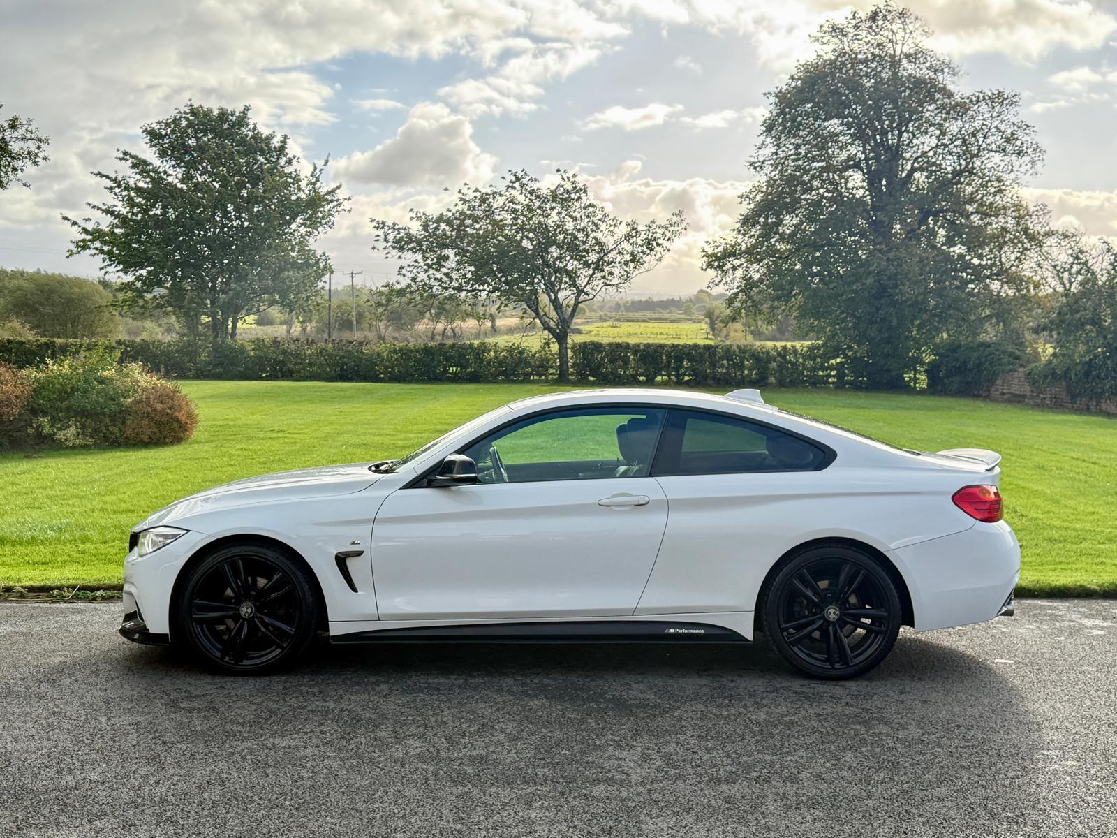 
								BMW 420D M-Sport Automatic Coupe full									