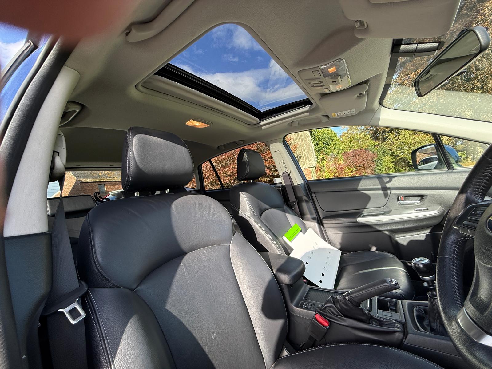 
								Subaru XV 2.0D SE Premium full									