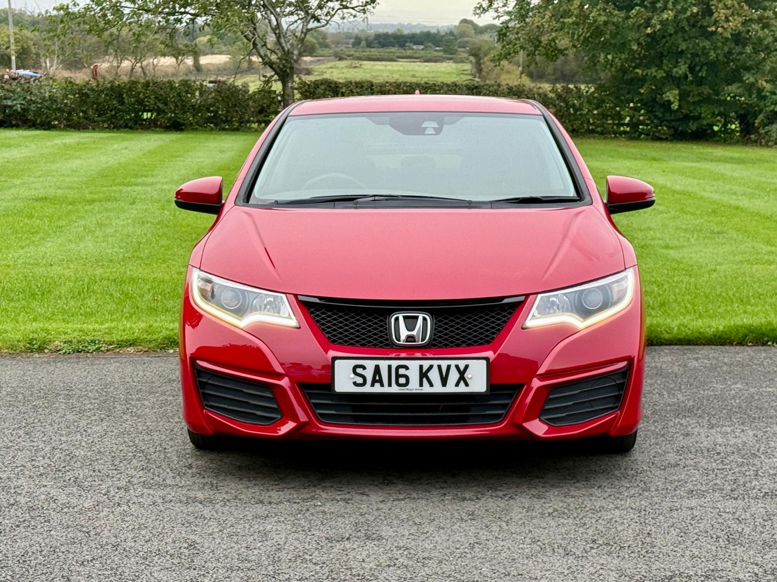 
								Honda Civic S 1.4i-VTEC 5dr full									