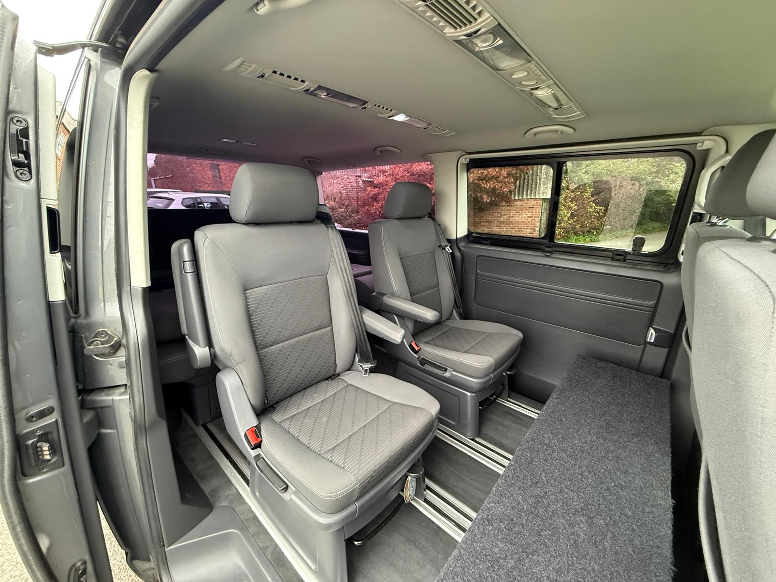 
								Volkswagen Caravelle SE LWB 2.0 TDi 6 speed manual full									