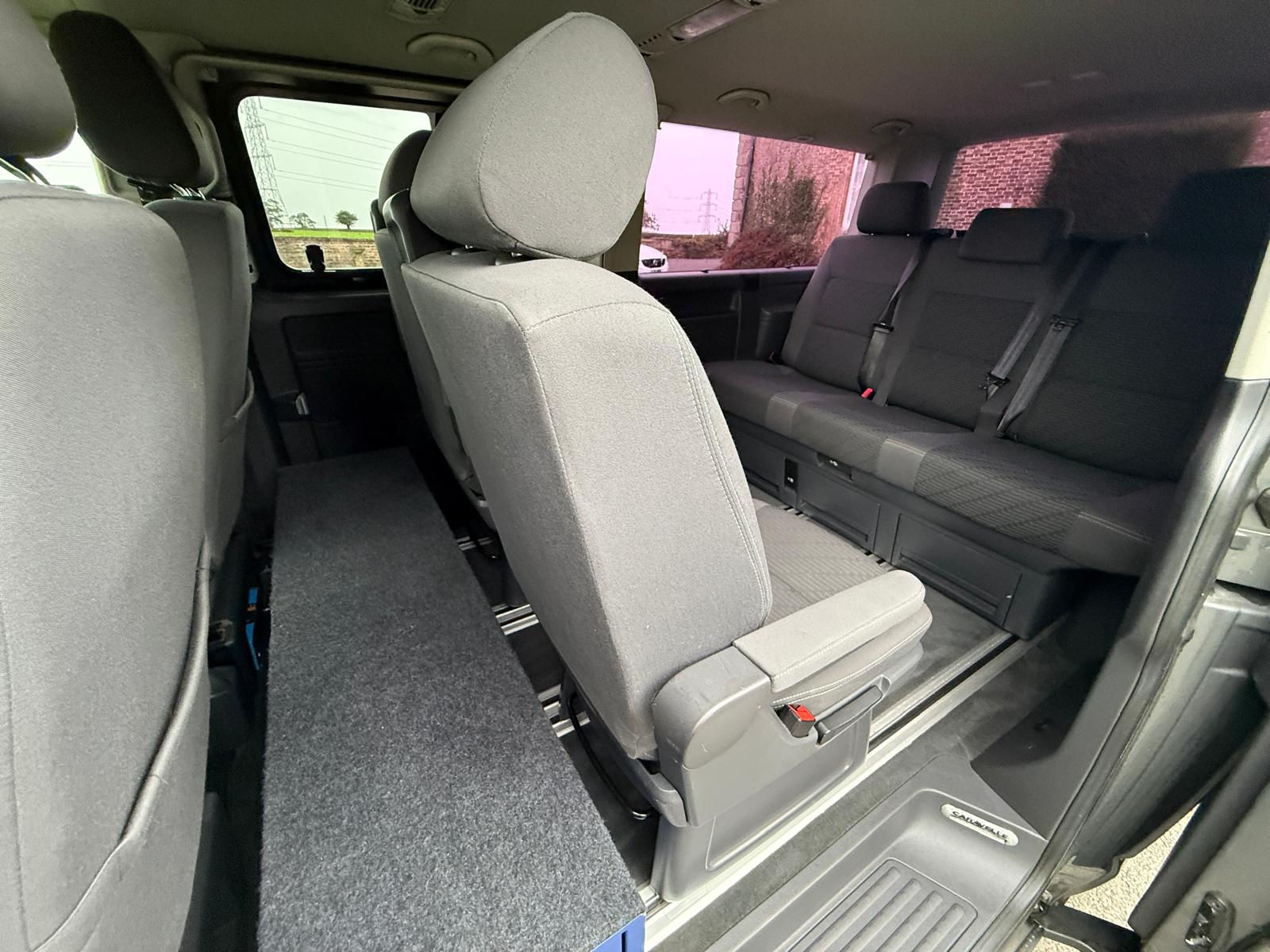 
								Volkswagen Caravelle SE LWB 2.0 TDi 6 speed manual full									