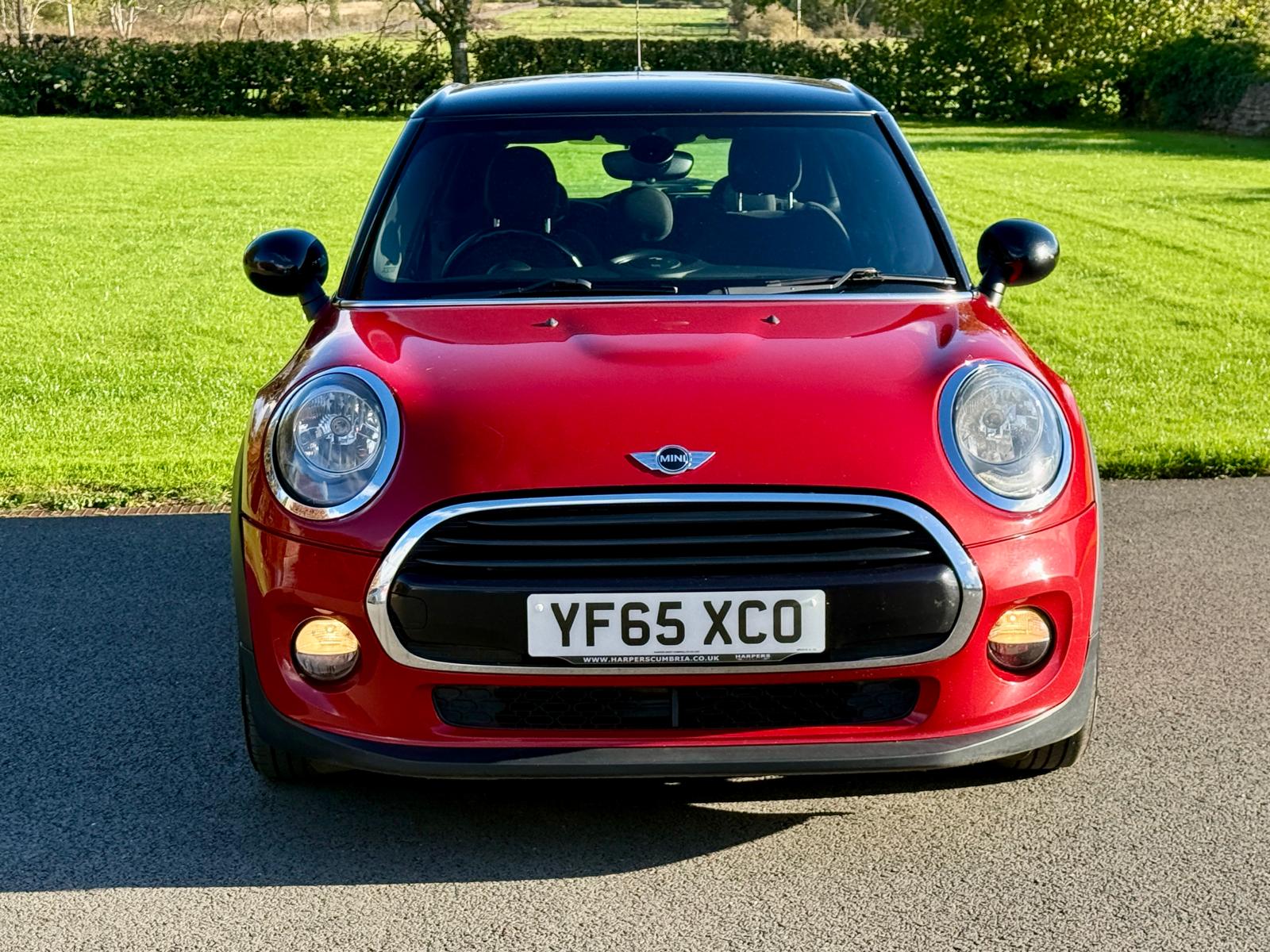 
								Mini Cooper D Chilli Pack full									