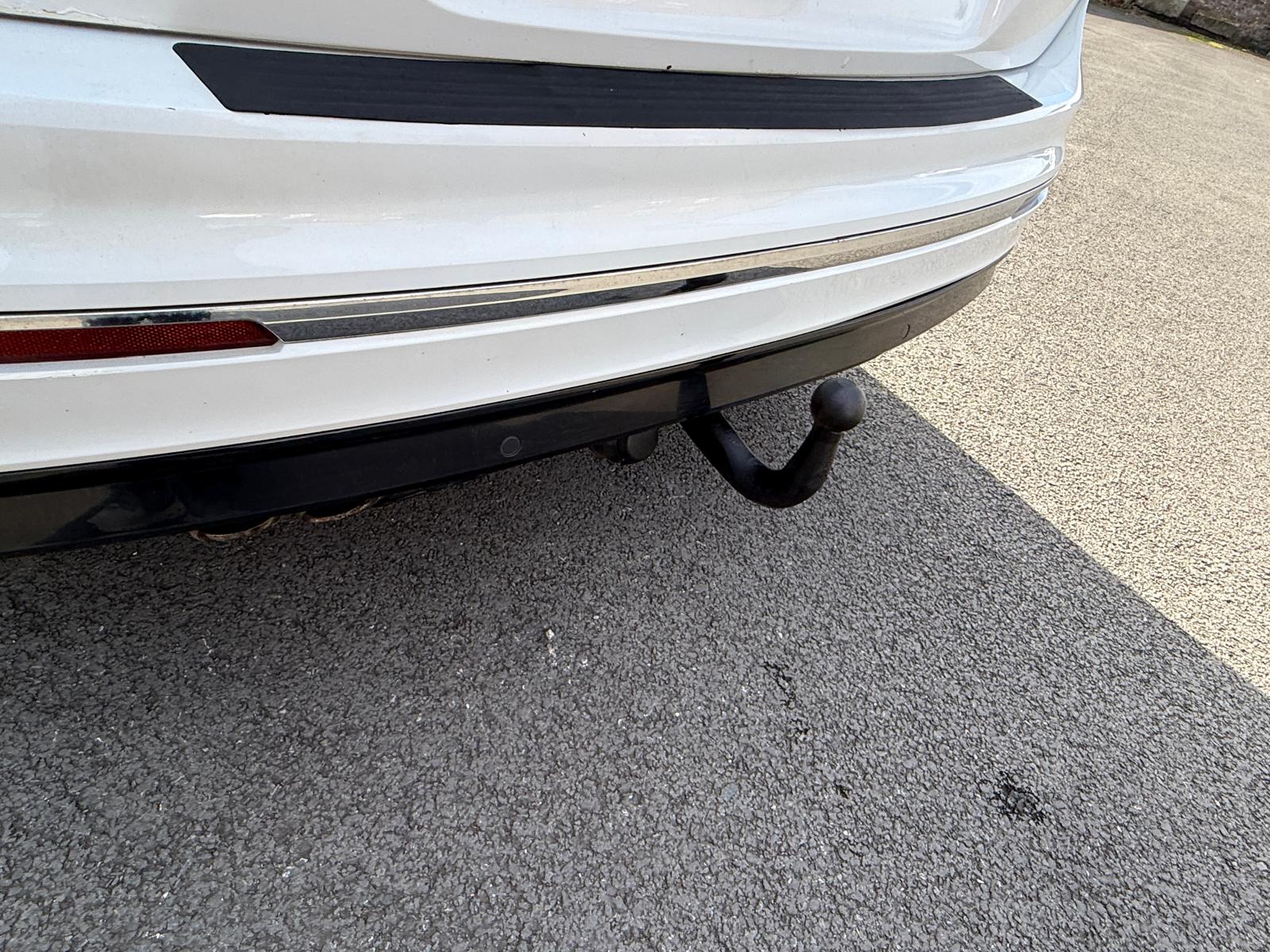 
								Volkswagen Tiguan 2.0TDi R-Line 4Motion full									